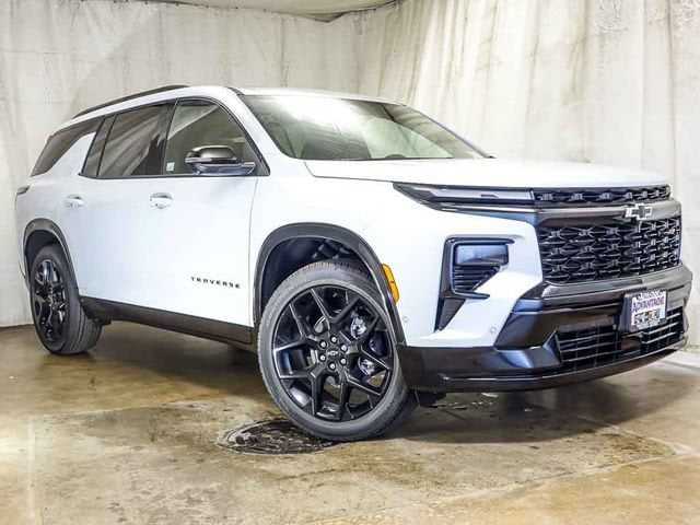 2026 Chevrolet Traverse RS - Photo 2
