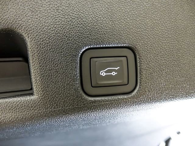 2026 Chevrolet Traverse LT - Photo 22