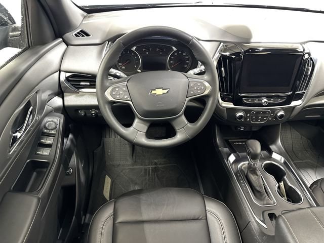 2023 Chevrolet Traverse 3LT - Photo 16