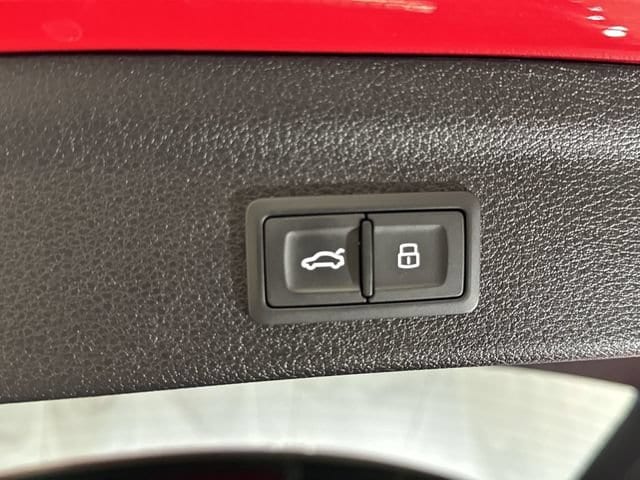 2020 Audi Q3 S Line Premium Plus - Photo 24