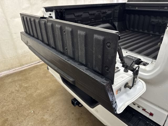 2025 GMC Sierra 1500 AT4 - Photo 28