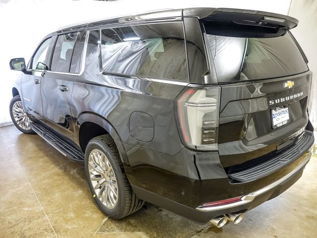 2026 Chevrolet Suburban Premier - Photo 7