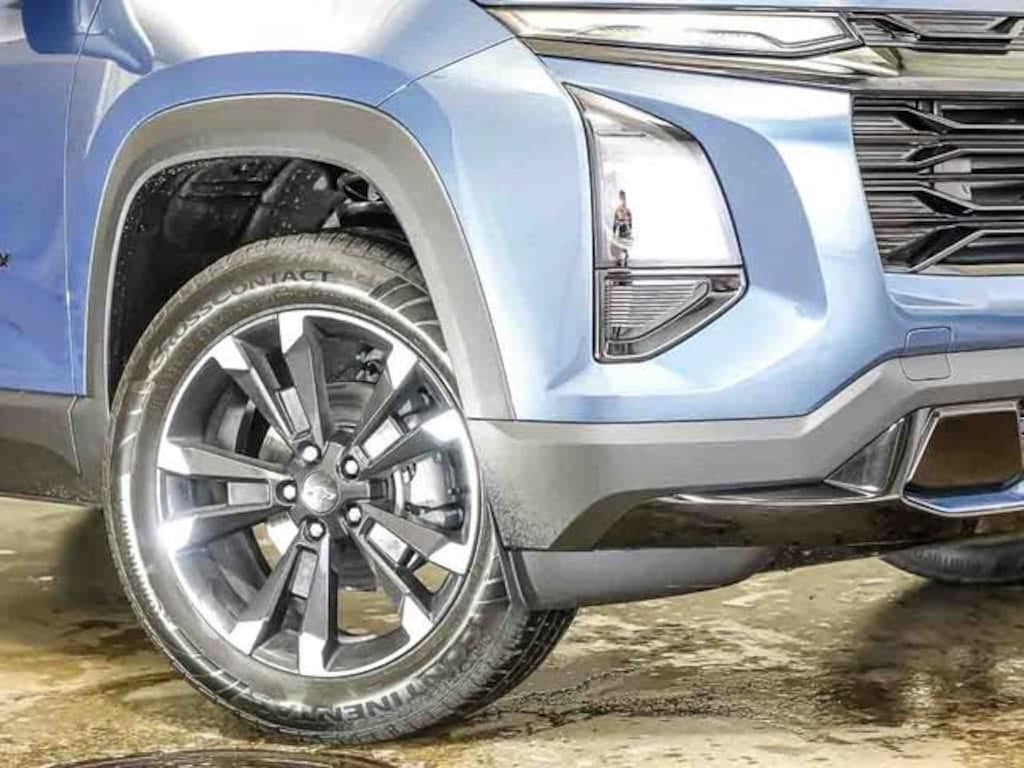 New 2027 Chevrolet Equinox FWD RS SUV