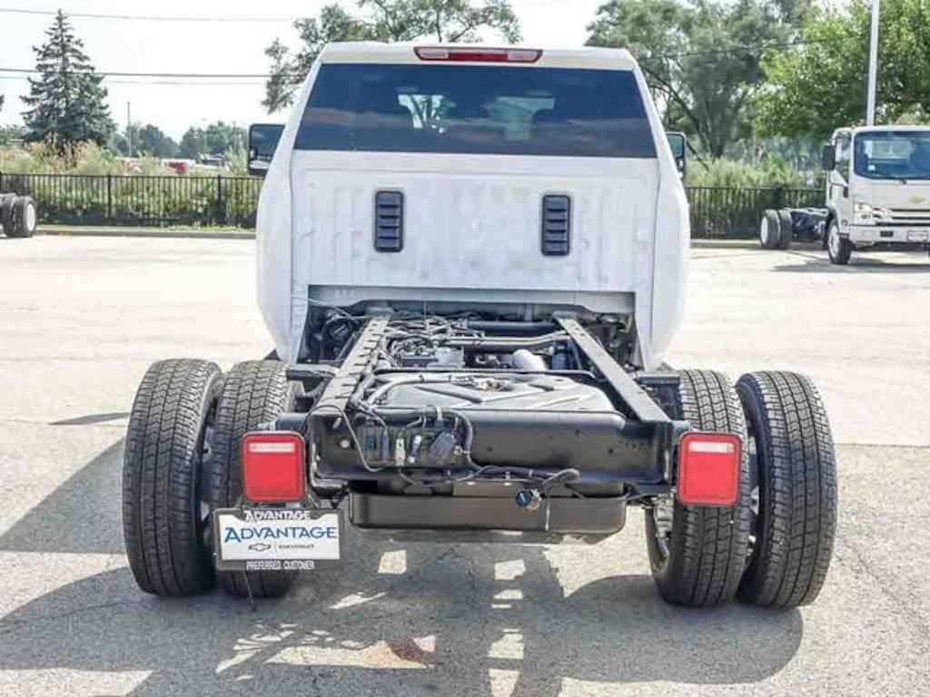 New 2026 Chevrolet Silverado 3500 HD Chassis Cab Work Truck Truck