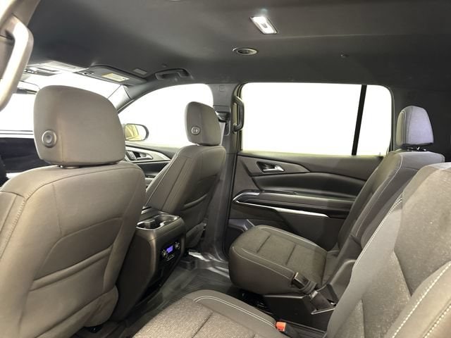 2025 Chevrolet Traverse LT - Photo 13