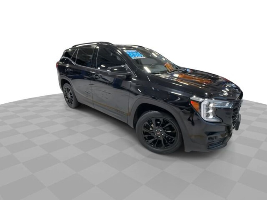 Used 2024 GMC Terrain SLT SUV
