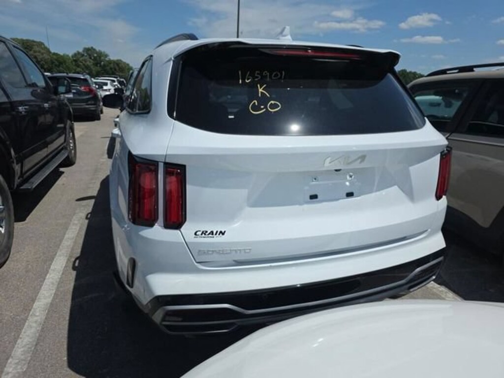 Used 2023 Kia Sorento SX SUV