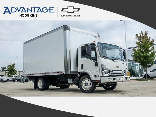 2025 Chevrolet Low Cab Forward's photo