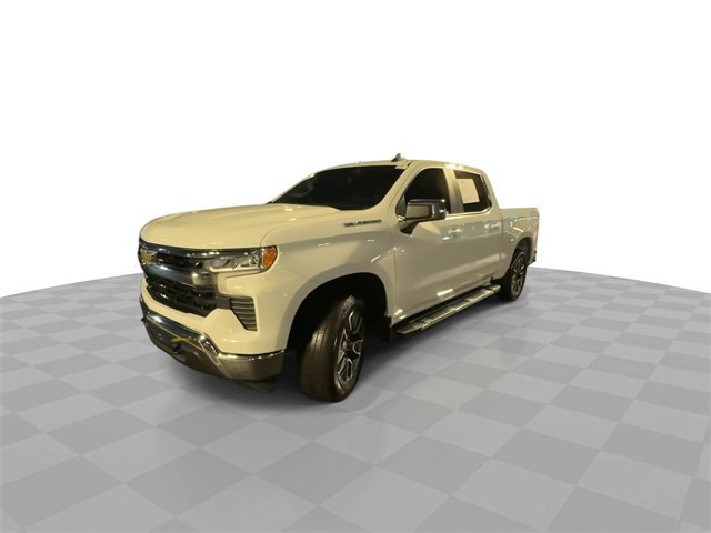 2023 Chevrolet Silverado 1500 LT photo 4