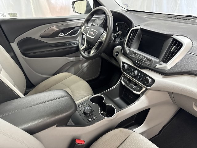 2023 GMC Terrain SLE - Photo 27