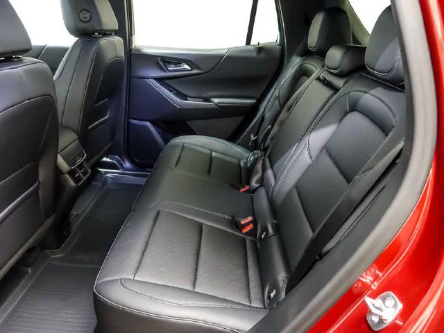 2027 Chevrolet Equinox LT - Photo 10