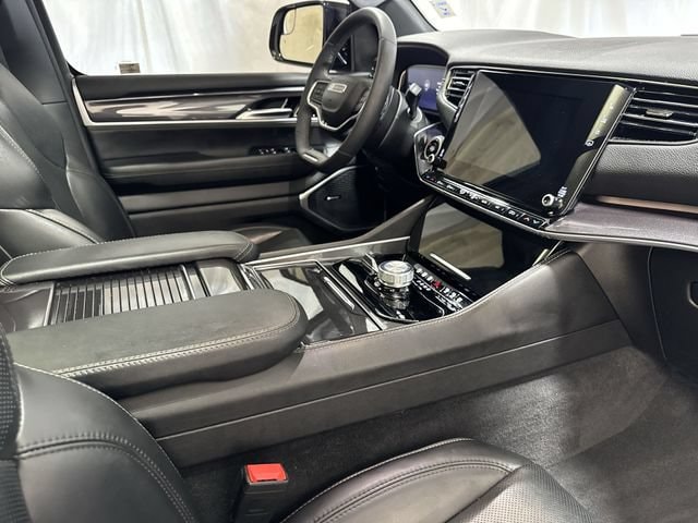 2023 Jeep Wagoneer Series I - Photo 32