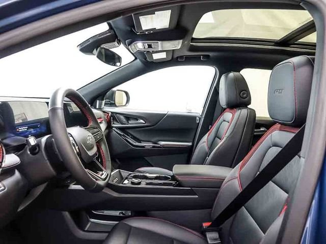 2027 Chevrolet Equinox RS - Photo 11