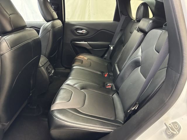 2022 Jeep Cherokee Latitude Lux - Photo 13