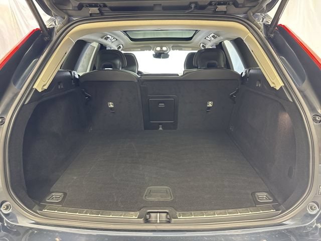 2024 Volvo XC60 Plus - Photo 24
