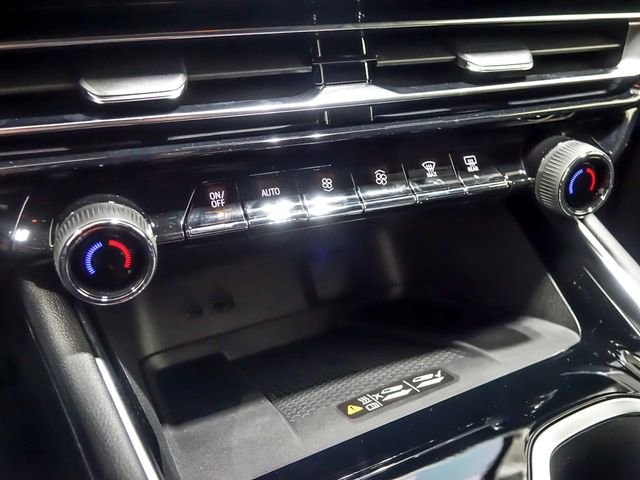 2026 Chevrolet Traverse LT - Photo 18