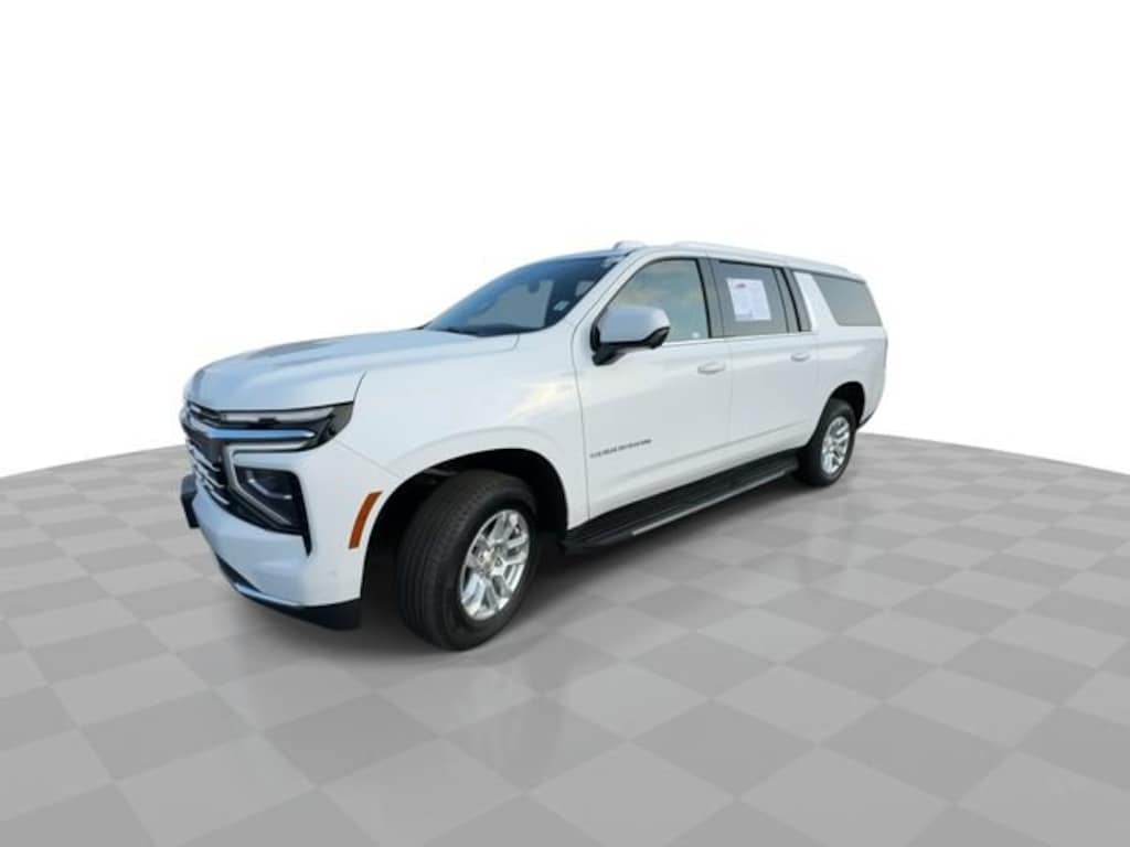 Used 2025 Chevrolet Suburban LT SUV