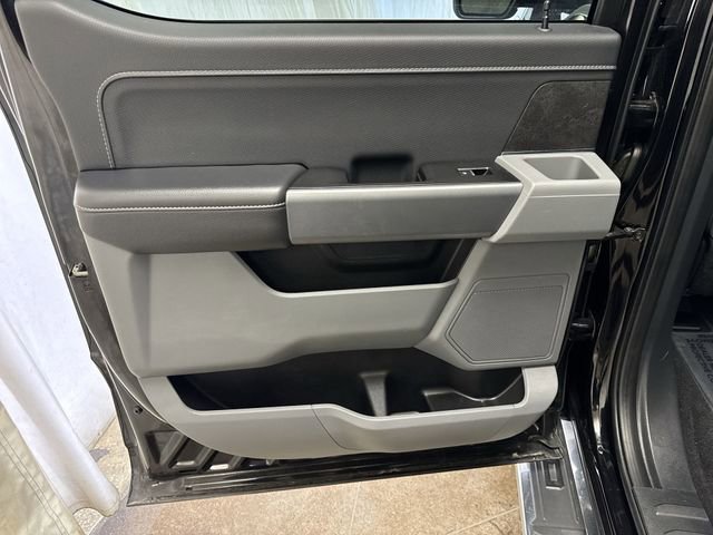 2025 Ford F-150 XLT - Photo 21