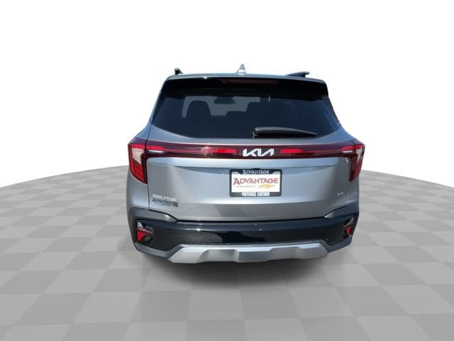 2024 Kia Seltos EX - Photo 7