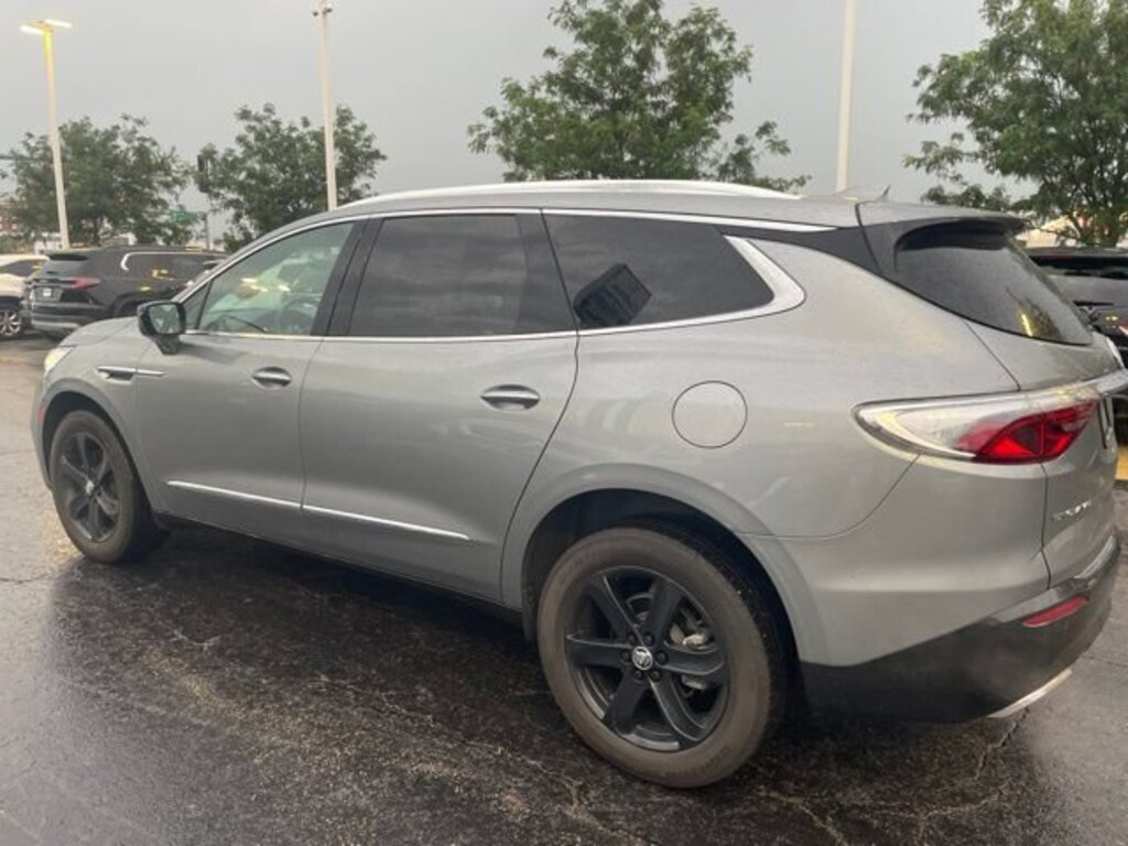 Used 2024 Buick Enclave Essence SUV