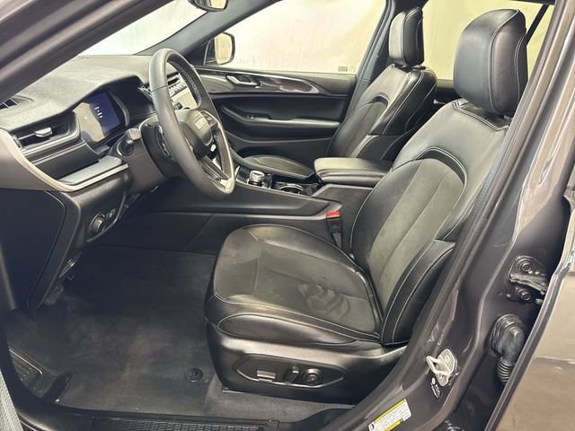 2023 Jeep Grand Cherokee Altitude - Photo 10