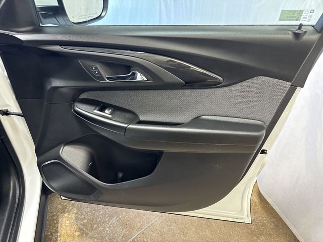 2023 Chevrolet TrailBlazer LT - Photo 25