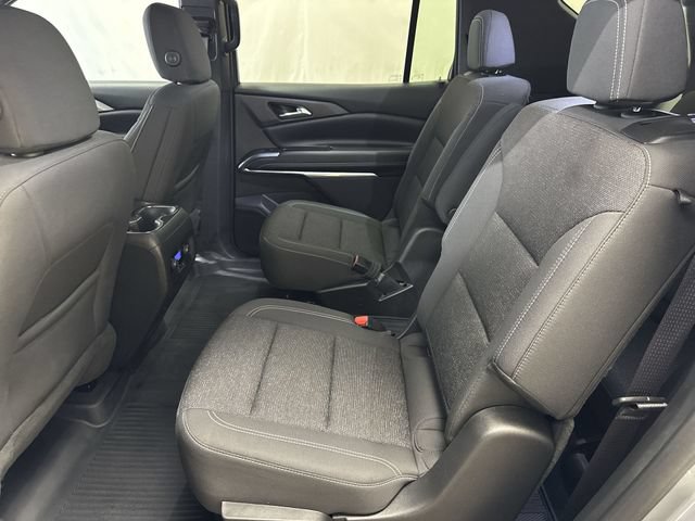 2025 Chevrolet Traverse LT - Photo 12