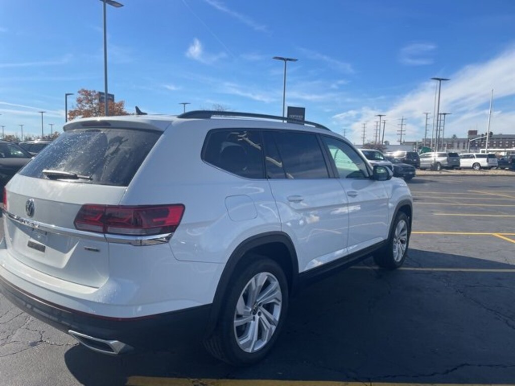 Used 2021 Volkswagen Atlas 2.0T SE w/Technology SUV