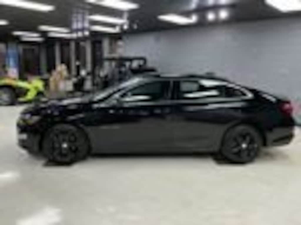 Used 2025 Chevrolet Malibu LS Car