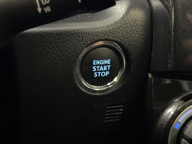 2021 Toyota 4Runner Night Shade - Photo 17