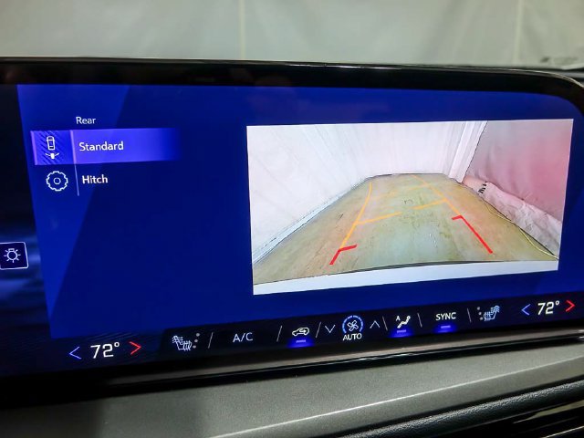 2027 Chevrolet Traverse LT - Photo 17