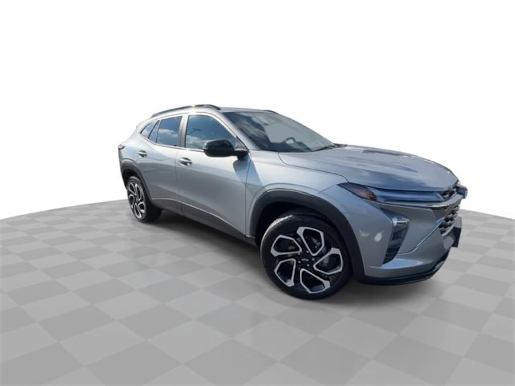 Used 2025 Chevrolet Trax 2RS SUV