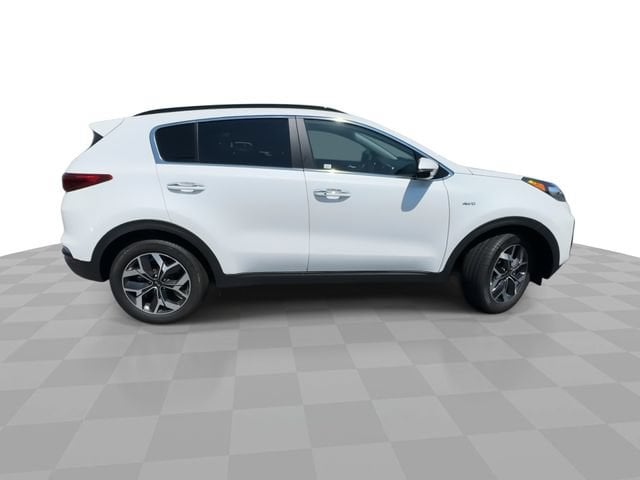 2022 Kia Sportage EX - Photo 9
