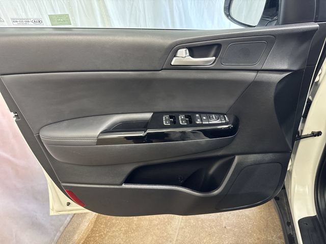 2022 Kia Sportage EX - Photo 21