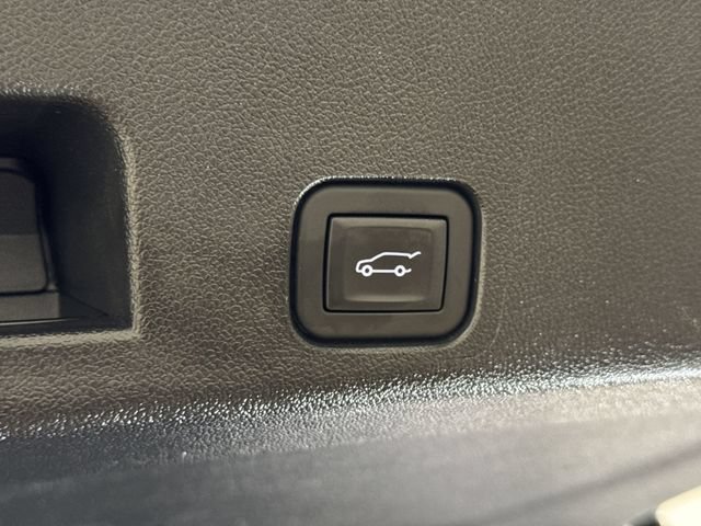 2025 Chevrolet Traverse LT - Photo 28