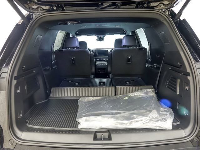 2026 Chevrolet Traverse LT - Photo 21