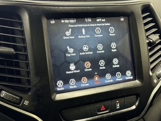 2022 Jeep Cherokee Latitude Lux - Photo 18