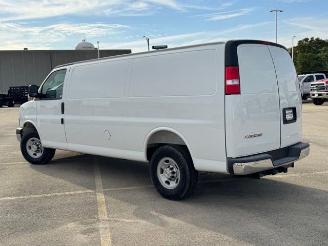 2025 Chevrolet Express Cargo Work Van - Photo 7