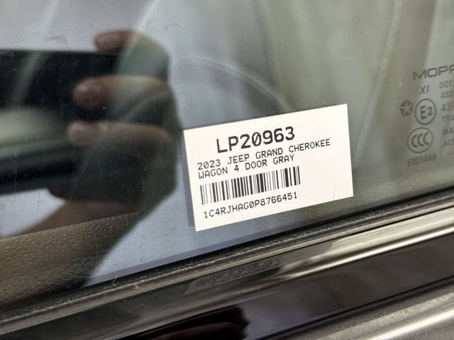2023 Jeep Grand Cherokee Altitude - Photo 31