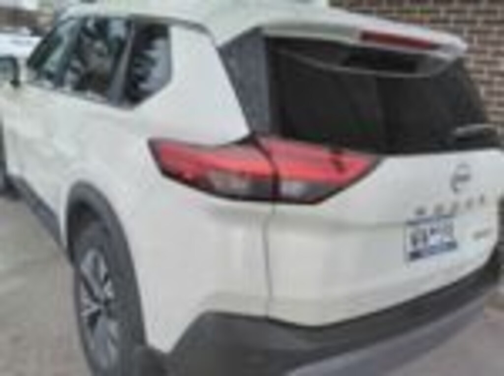 Used 2023 Nissan Rogue SV