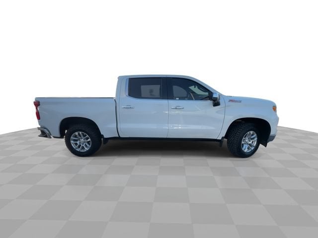 2025 Chevrolet Silverado 1500 LTZ - Photo 9
