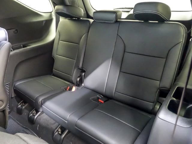 2026 Chevrolet Traverse LT - Photo 11