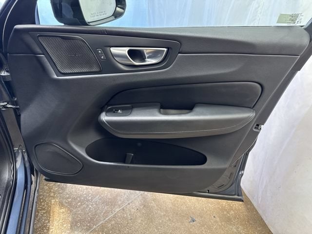 2024 Volvo XC60 Plus - Photo 27