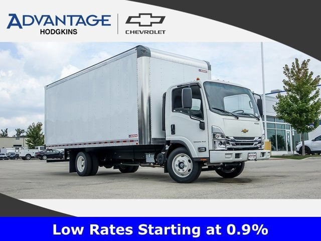 2025 Chevrolet Low Cab Forward's photo