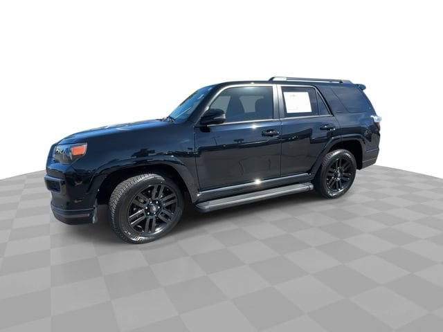 2021 Toyota 4Runner Night Shade - Photo 9