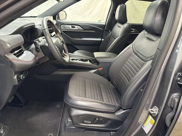 2025 Ford Explorer ST-LINE - Photo 10