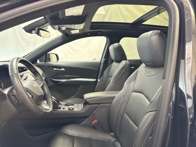2023 Cadillac XT4 Sport - Photo 11