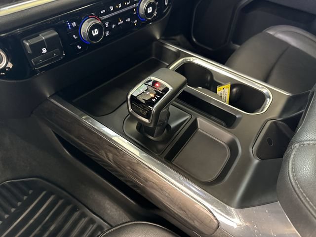2025 Chevrolet Silverado 1500 LTZ - Photo 22