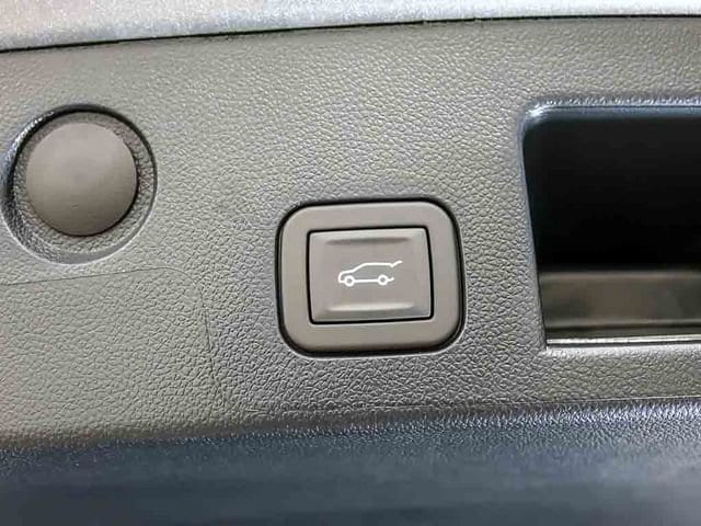 2027 Chevrolet Equinox RS - Photo 9