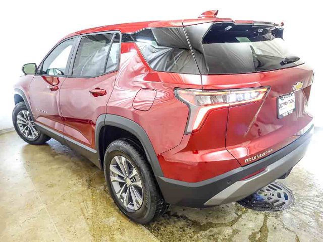 2027 Chevrolet Equinox LT - Photo 7